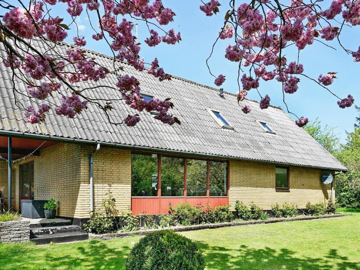 4 Person Holiday Home In Nex Balke Camera foto